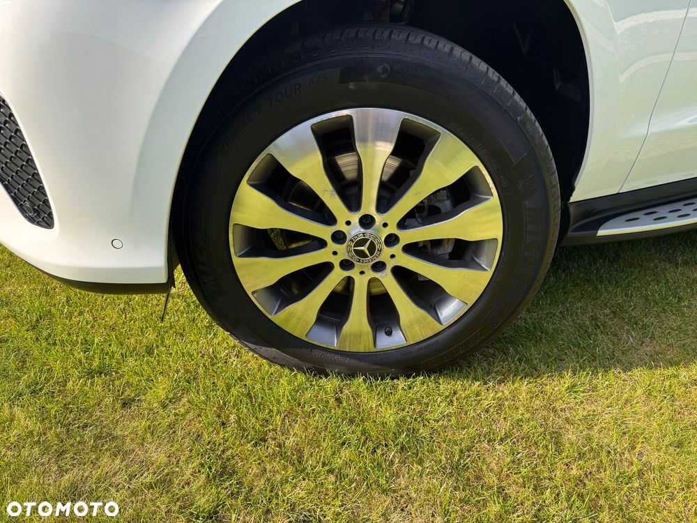 Mercedes-Benz GLS 400 4Matic 9G-TRONIC AMG Line - 39