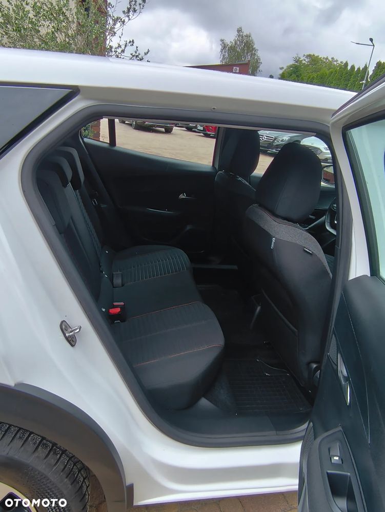Peugeot 2008 PureTech 100 Active - 13