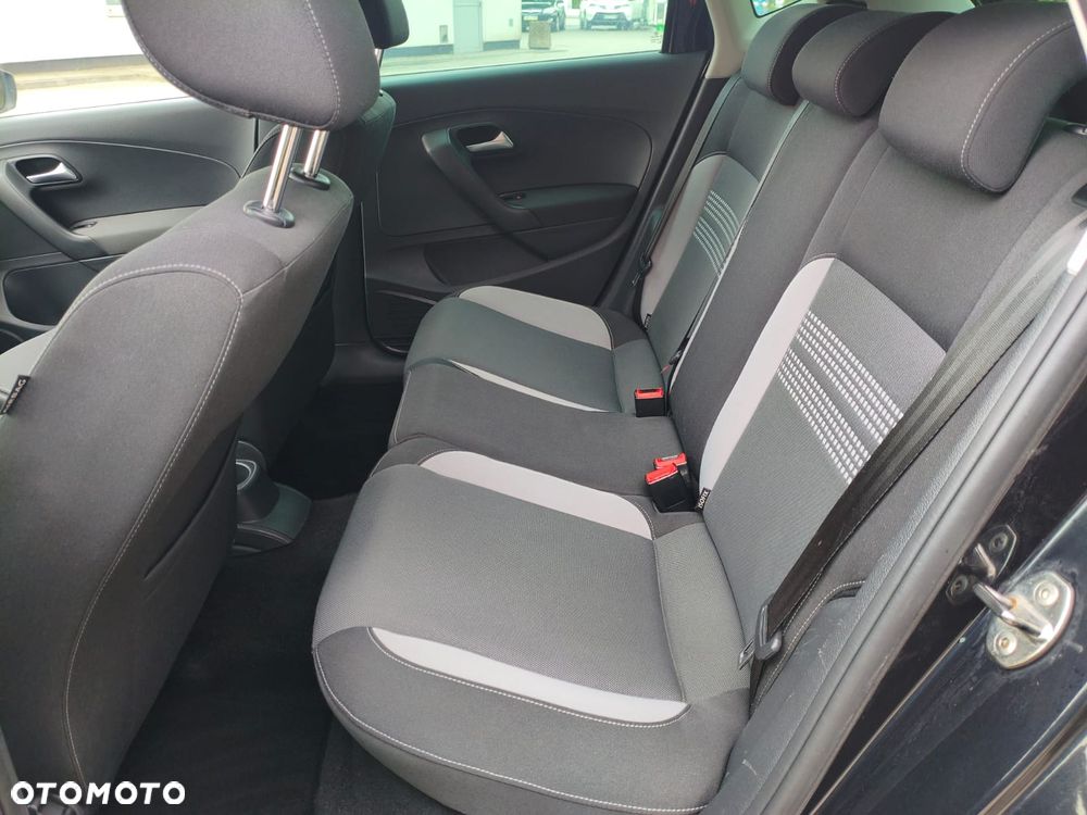 Volkswagen Polo 1.2 Blue Motion Technology Life - 23