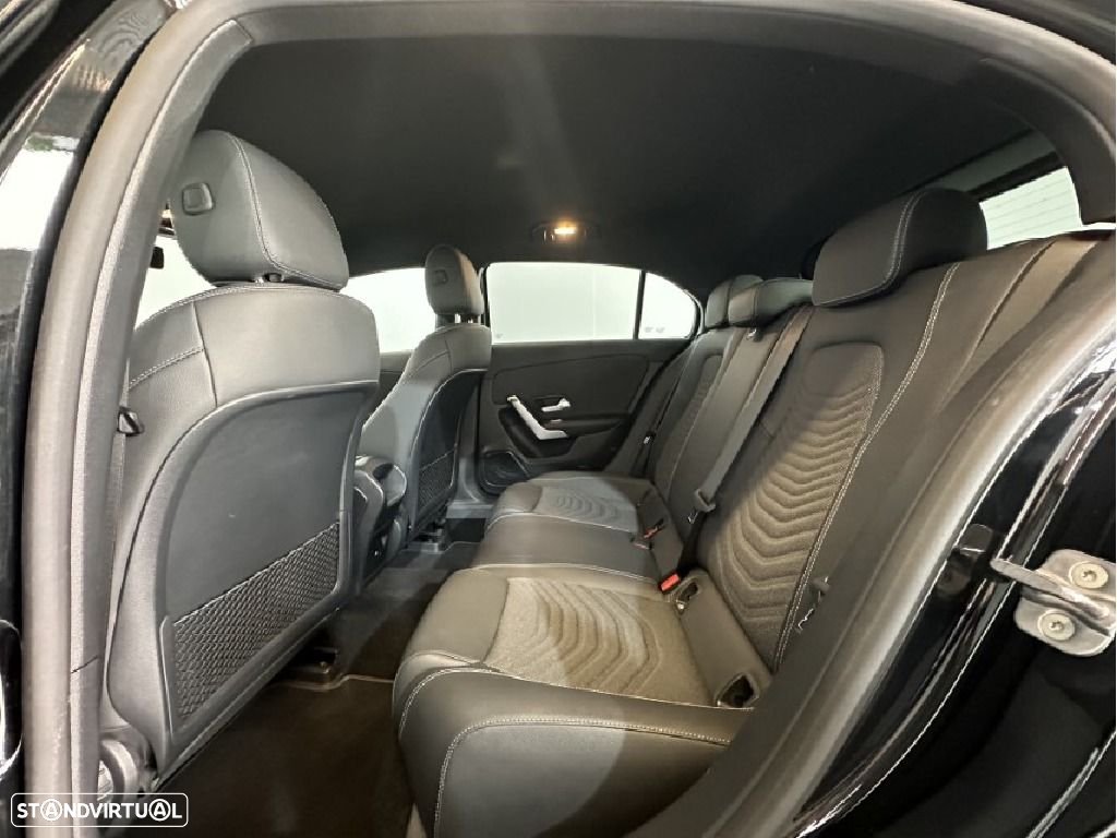 Mercedes-Benz A 250 e - 18