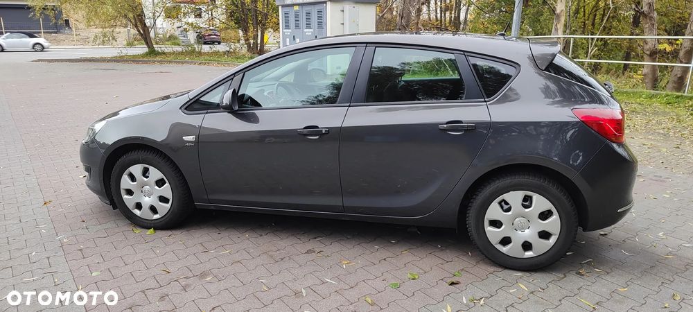 Opel Astra 1.6 Active - 13