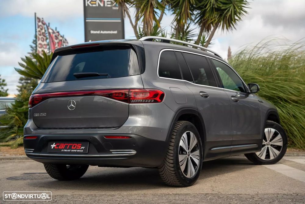 Mercedes-Benz EQB - 4