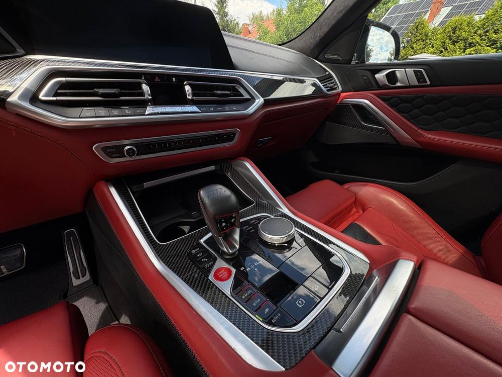 BMW X6M - 12