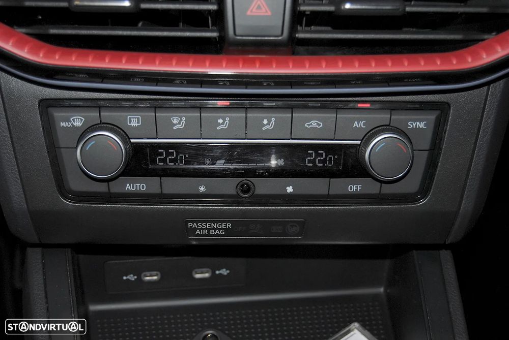 SEAT Ibiza 1.0 TSI FR - 25