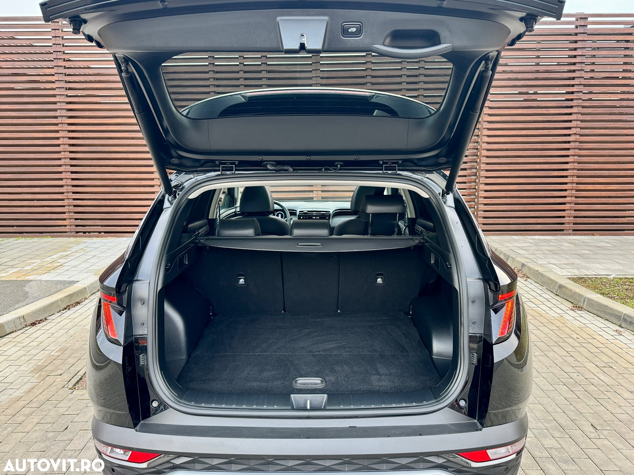 Hyundai Tucson - 38