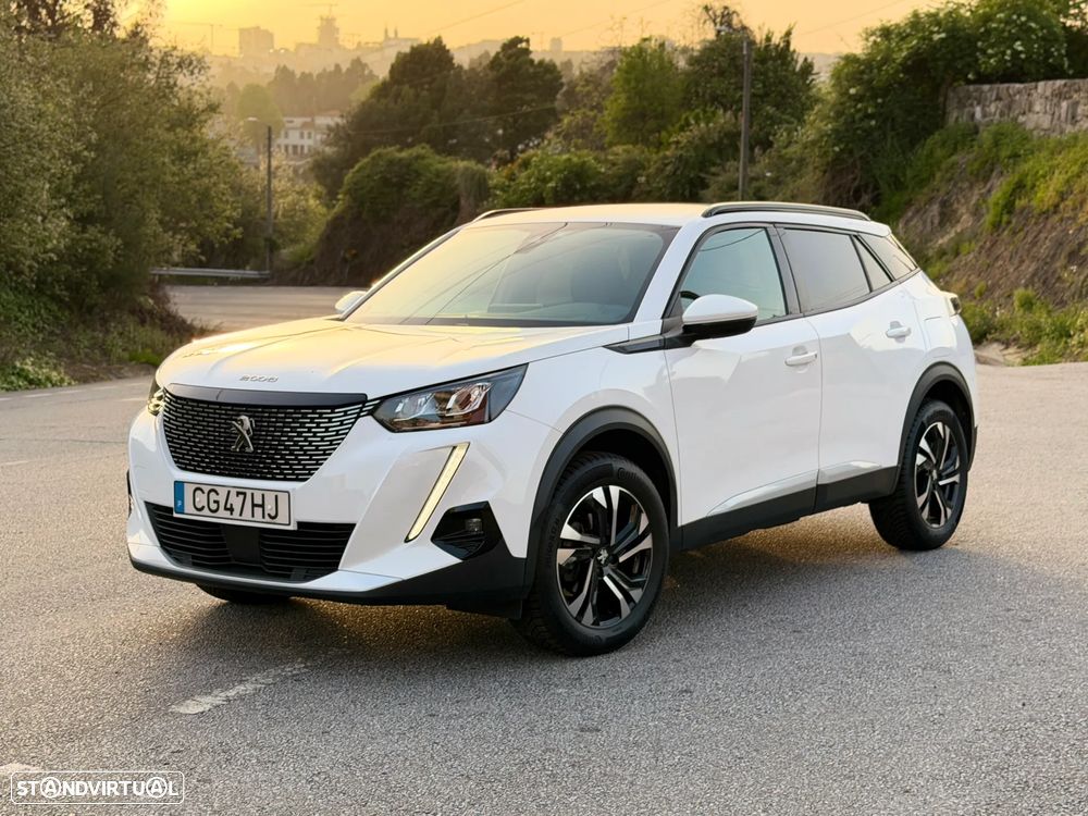 Peugeot 2008 1.2 PureTech Allure EAT8 - 2