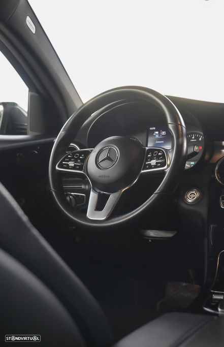 Mercedes-Benz GLC 300 e Coupe 4Matic 9G-TRONIC Avantgarde Advanced - 31