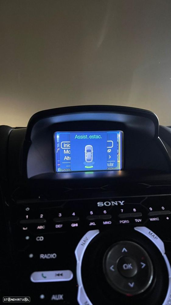 Ford Fiesta 1.5 TDCi Titanium - 27