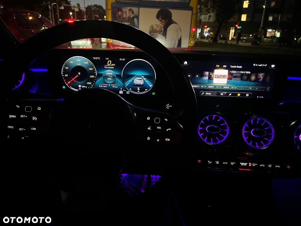 Mercedes-Benz Klasa A 180 d AMG Line 7G-DCT - 26