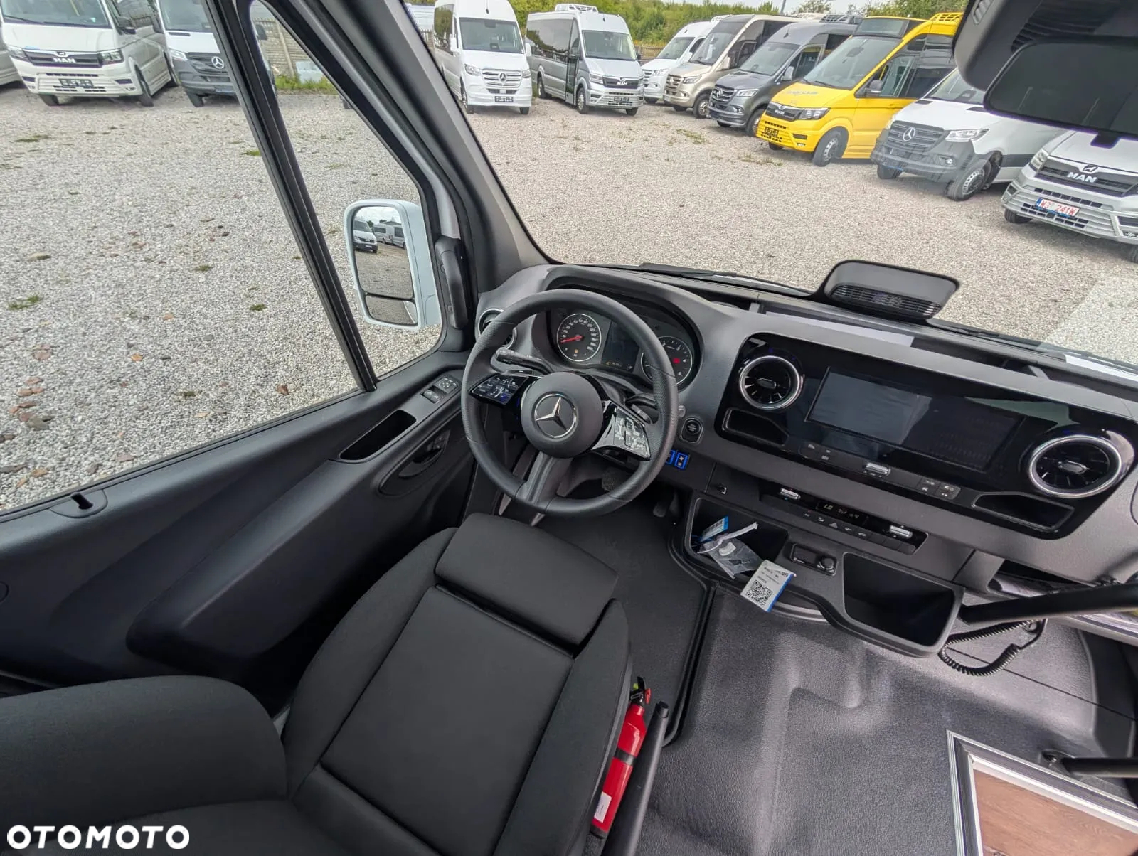 Mercedes-Benz Sprinter 517 - 15