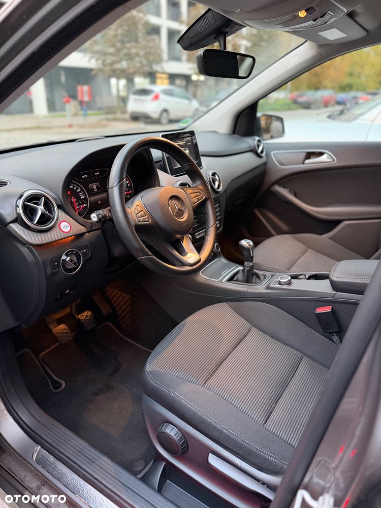 Mercedes-Benz Klasa B - 23
