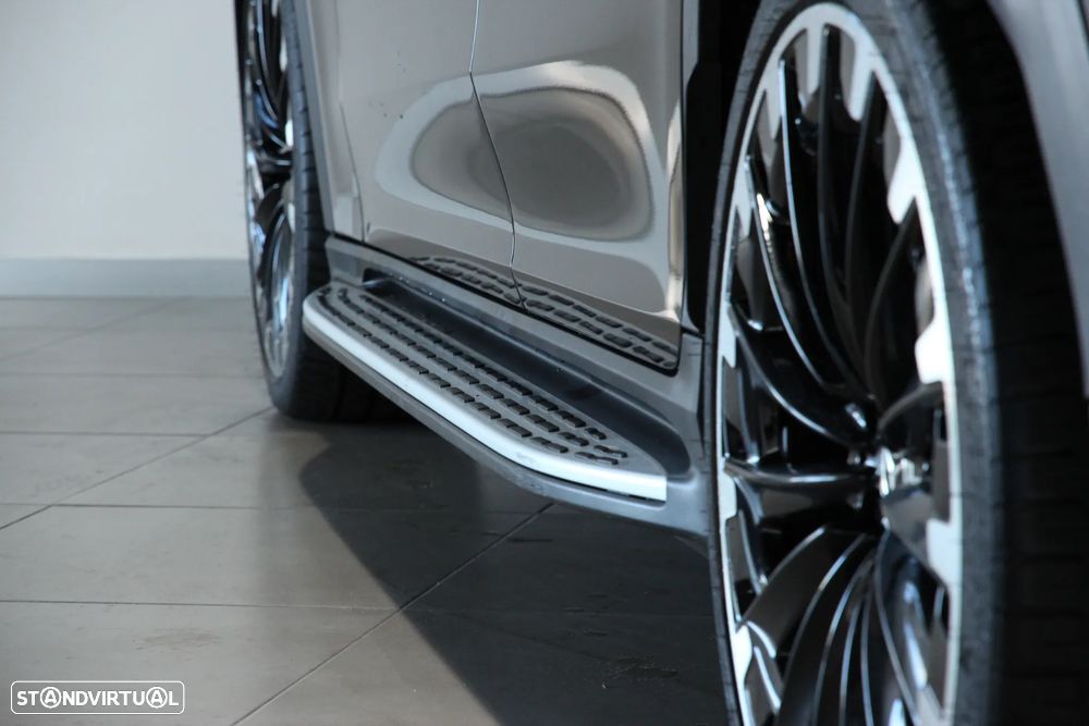 Mercedes-Benz EQE SUV 500 4Matic - 11