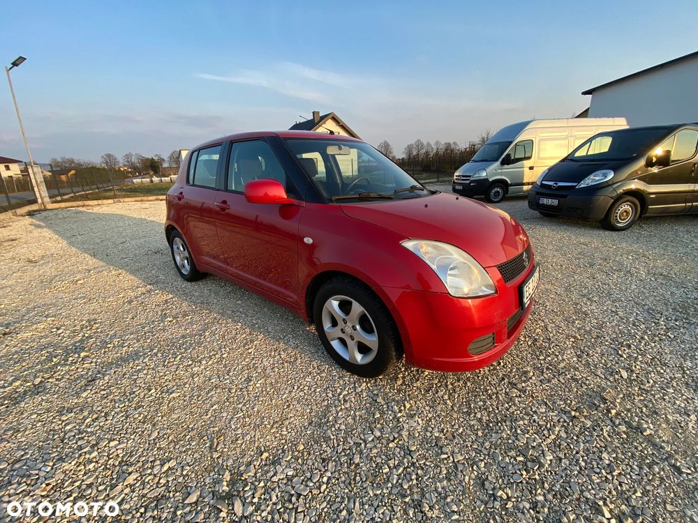 Suzuki Swift 1.5 Comfort+ - 1