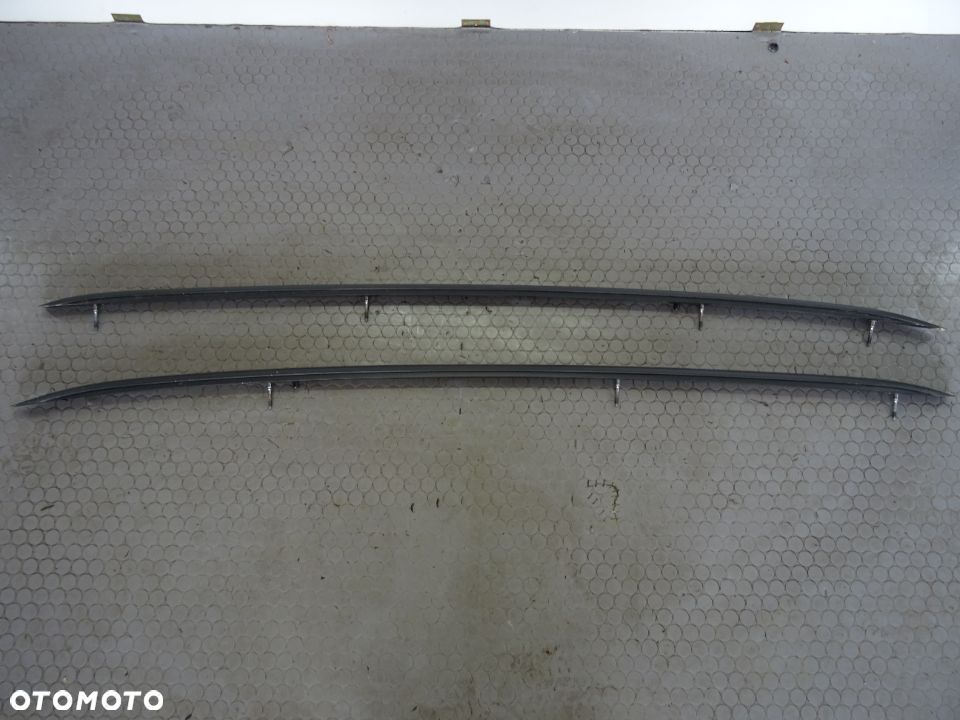 8W9860021E 8W9860022E 1P9 relingi czarne Audi A4 B9 8W Avant czesci