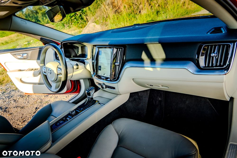 Volvo S60 T5 Momentum - 7