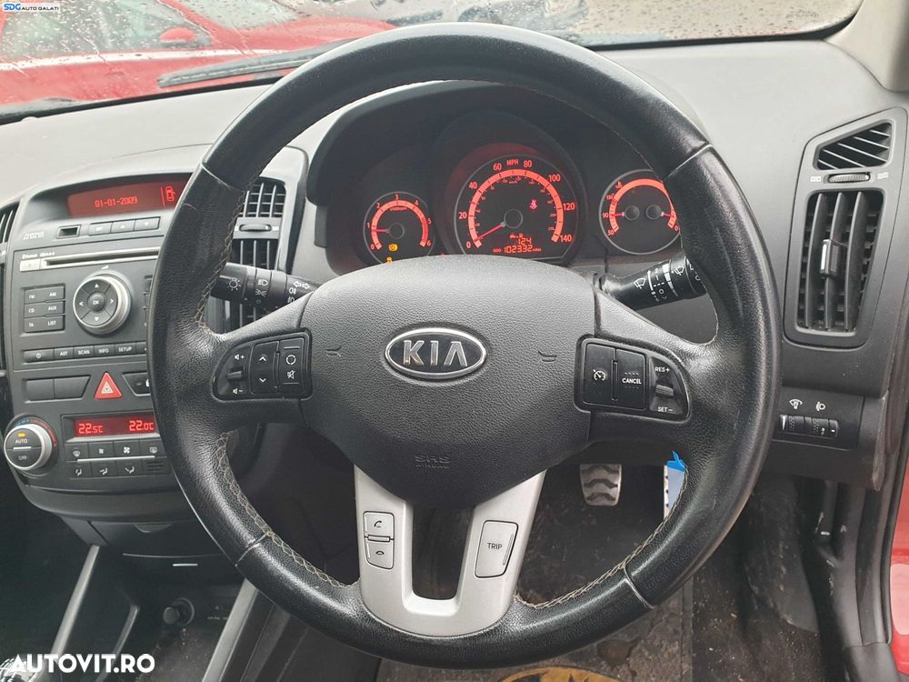 Volan Piele 3 Spite cu Comenzi Fara Airbag Kia Ceed FL Facelift 2010 - 2013 [K1344] - 1