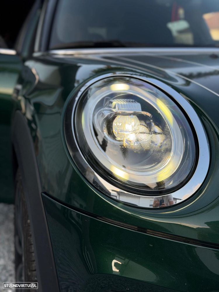 MINI 5 Portas Cooper D 4Business Auto - 20