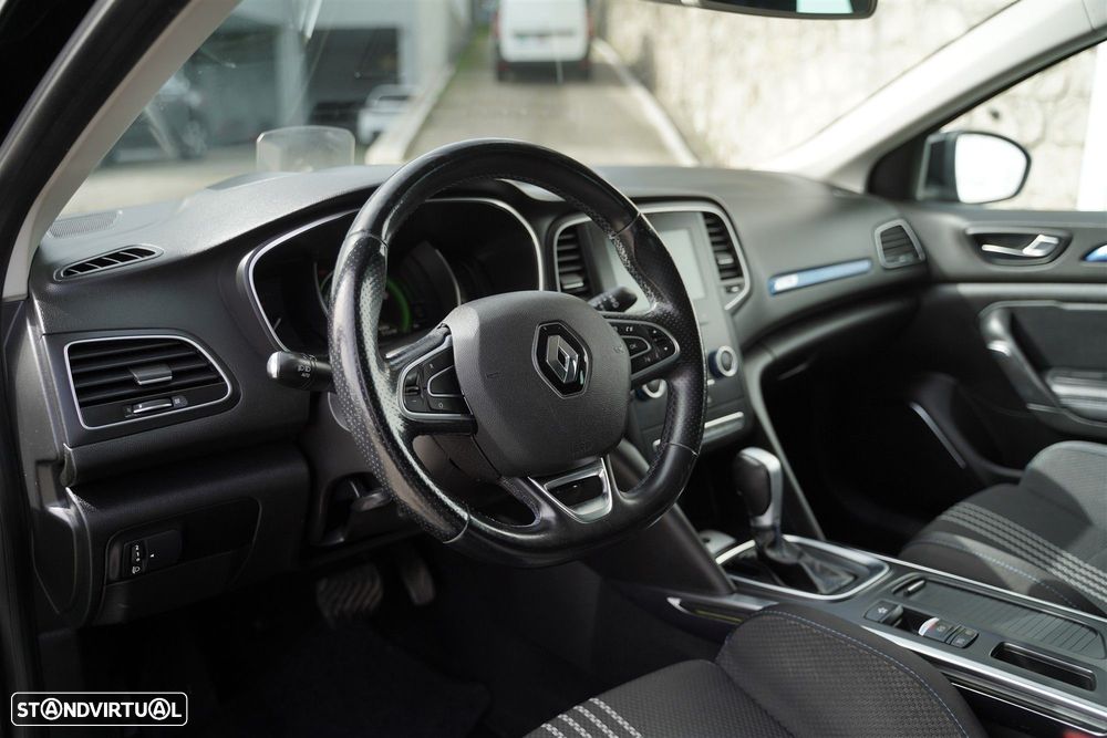 Renault Mégane 1.5 dCi GT Line EDC - 30