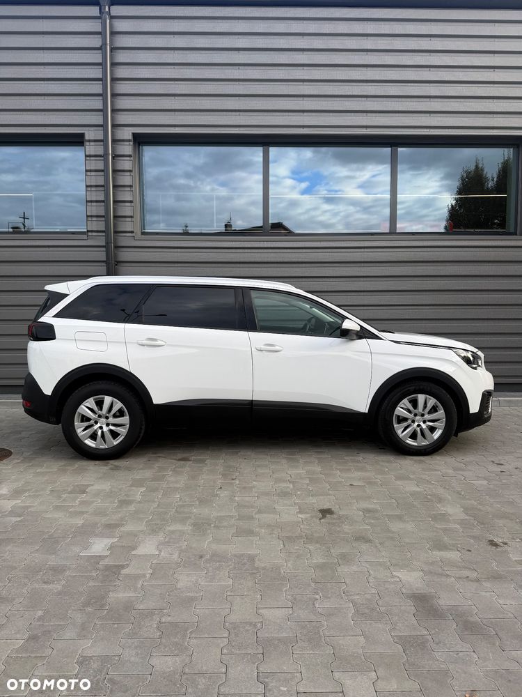 Peugeot 5008 - 3