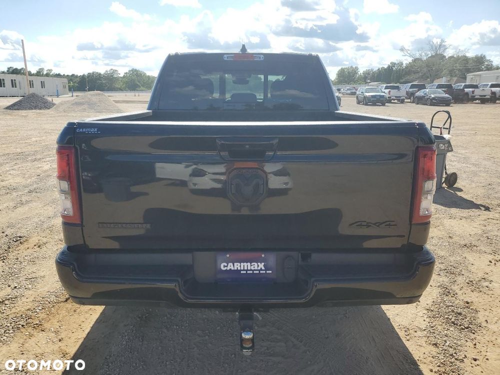 RAM 1500 5.7 Quad Cab Longbed Bighorn Black - 15