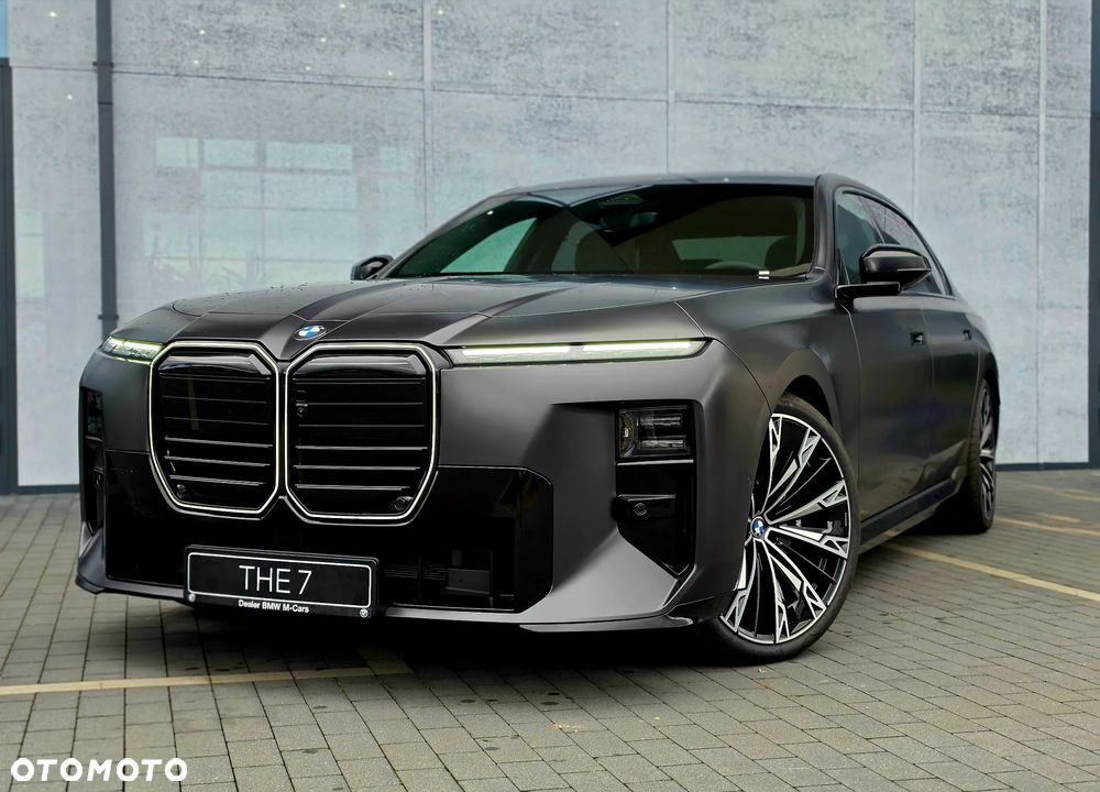 BMW Seria 7 740 xDrive - 12