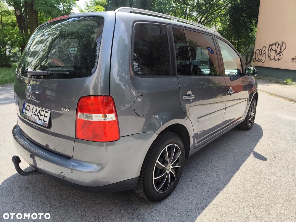 Volkswagen Touran 1.9 TDI Trendline - 10