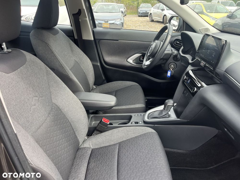 Toyota Yaris Cross Hybrid 1.5 Comfort - 23