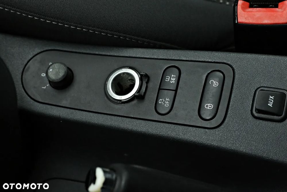 Seat Leon 1.4 TSI Start&Stop CONNECT - 38
