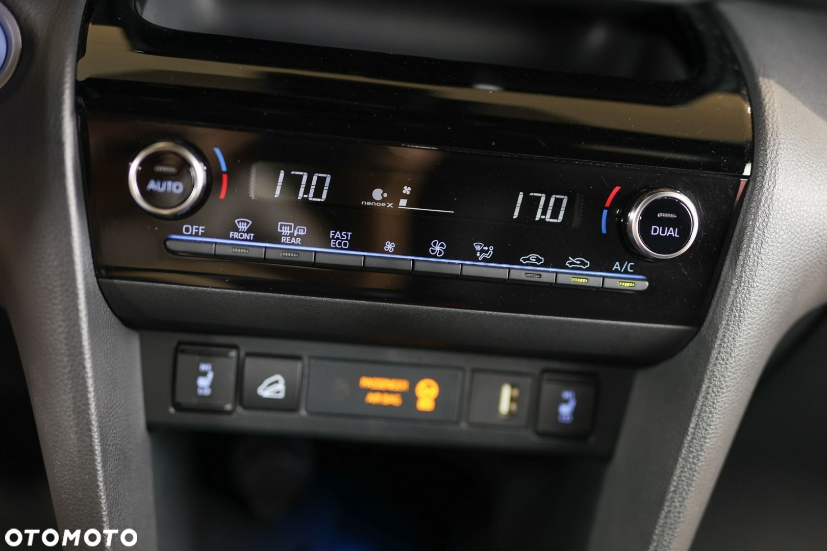 Toyota Yaris Cross - 26