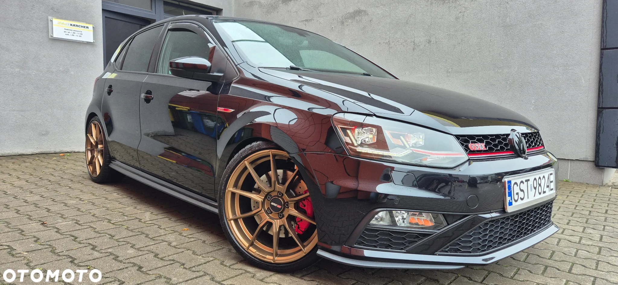 Volkswagen Polo 1.8 TSI (Blue Motion Technology) GTI - 12