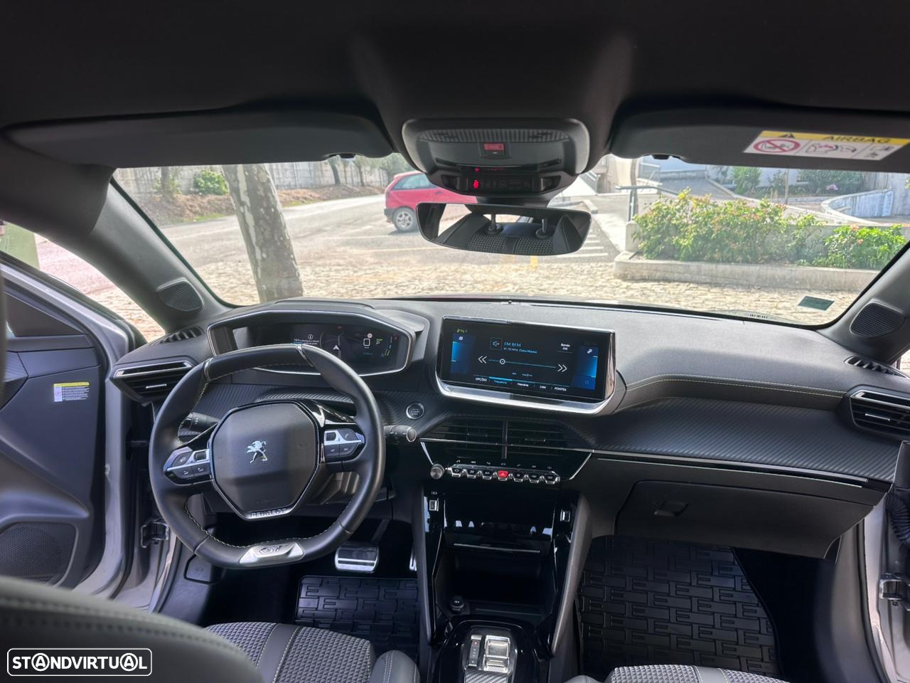 Peugeot 208 Elektromotor 136 Business - 10