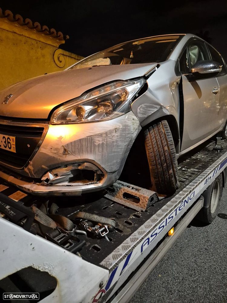 Peugeot 208 1.2 PureTech Active - 7