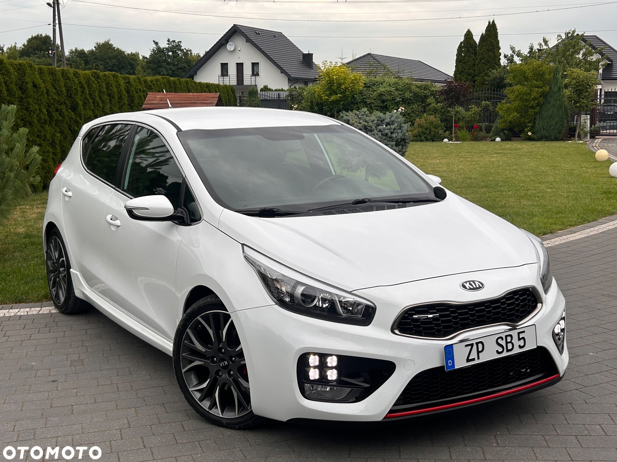 Kia Ceed 1.6 T-GDI GT-Track - 3