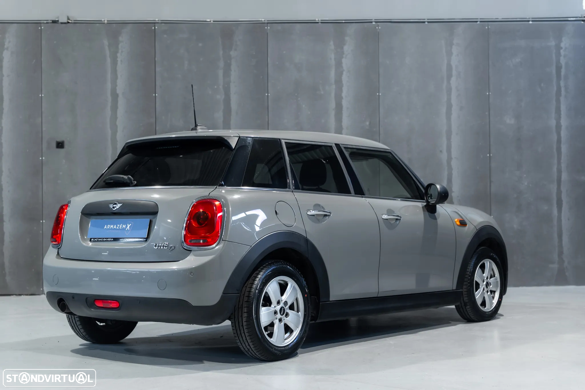 MINI 5 Portas One D - 4