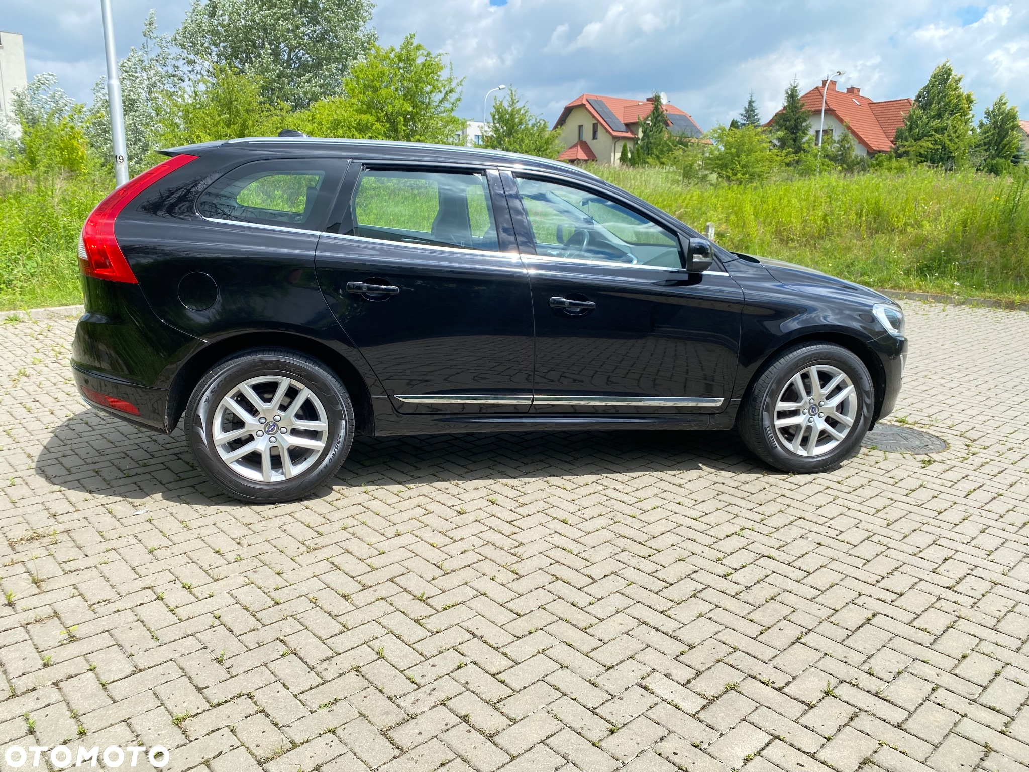 Volvo XC 60 D4 Momentum Pro - 8