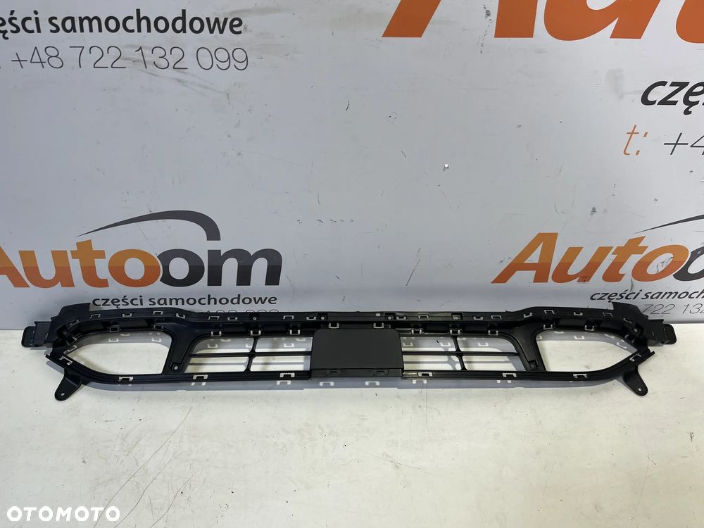 Hyundai Kona I Dolna kratka zderzaka przedniego Przód 86561J9030 NOWE - 1