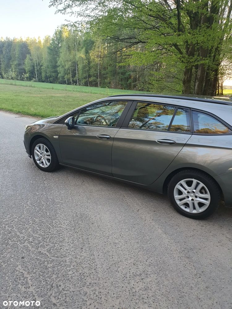 Opel Astra - 9
