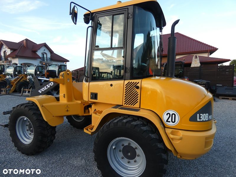 Volvo L30B PRO / Z Niemiec / ORG. 7.120mtg / Bardzo ładne / - 19