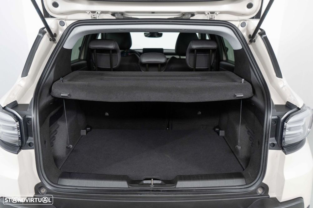Jeep Avenger 54 kWh Summit - 13