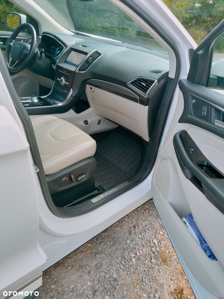 Ford Edge - 13