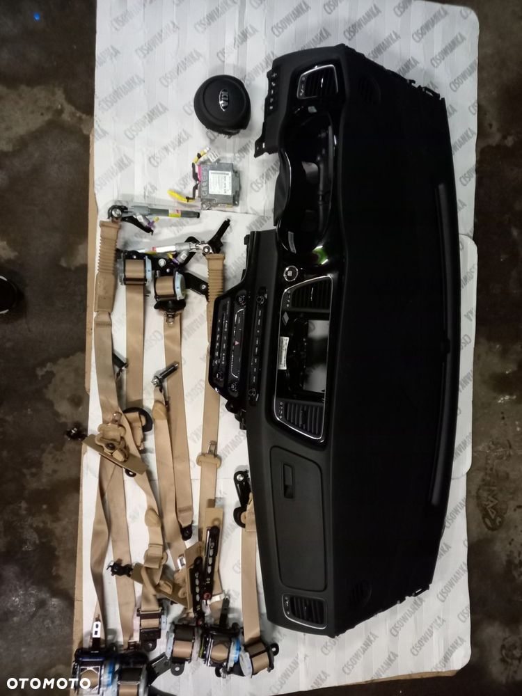 KONSOLA DESKA AIR BAG PASY SENSOR KIA CARNIVAL - 1