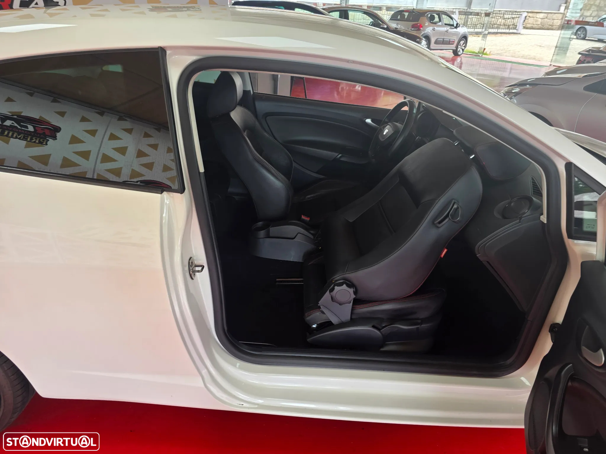SEAT Ibiza SC 2.0 TDi FR - 27