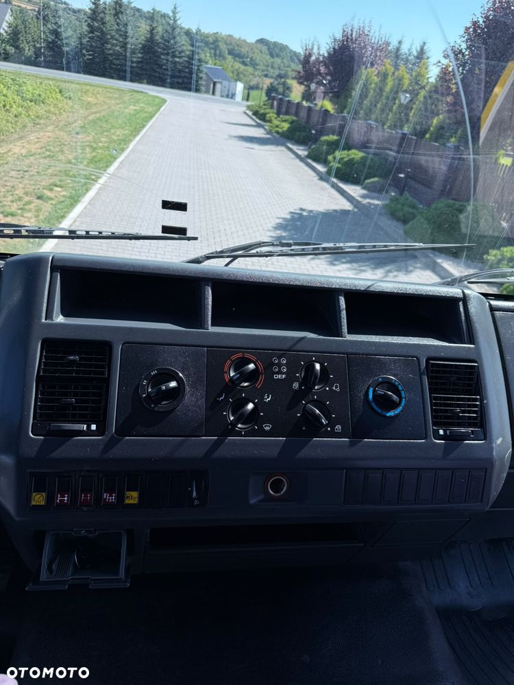 MAN LE 280 B - 22
