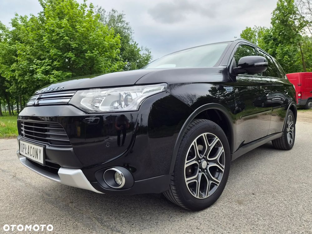 Mitsubishi Outlander - 11