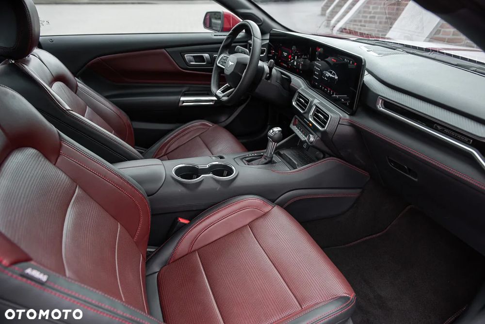 Ford Mustang 2.3 EcoBoost - 33