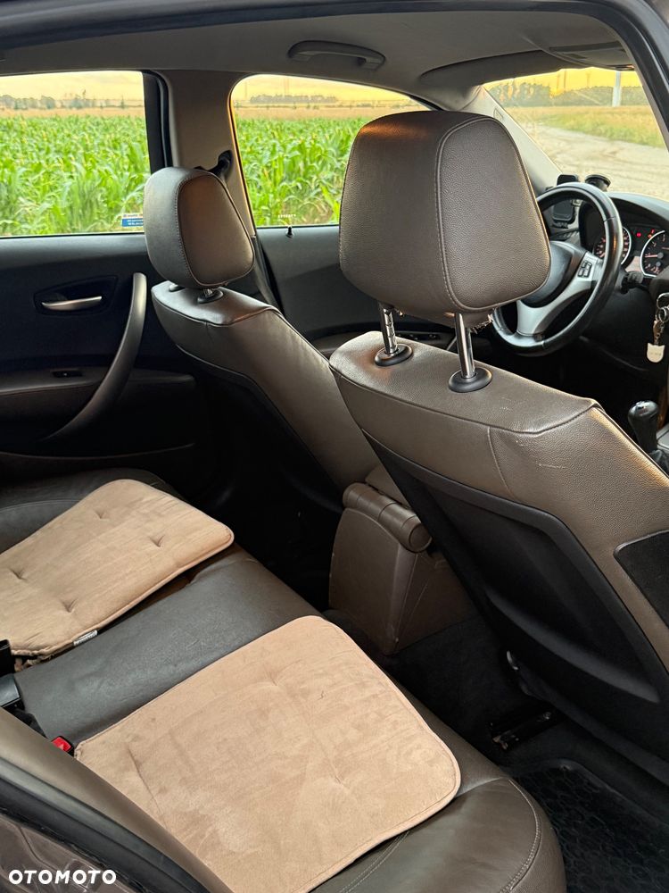 BMW Seria 1 116i - 9