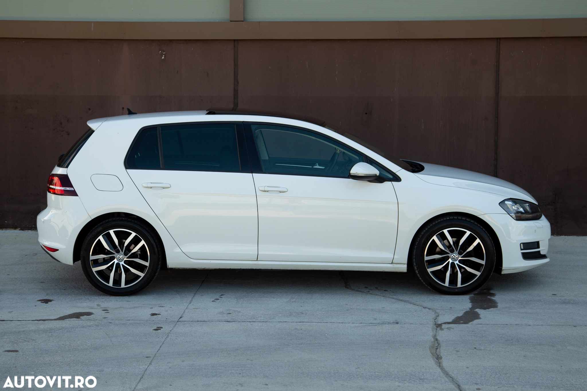 Volkswagen Golf 2.0 TDI (BlueMotion Technology) Highline - 10