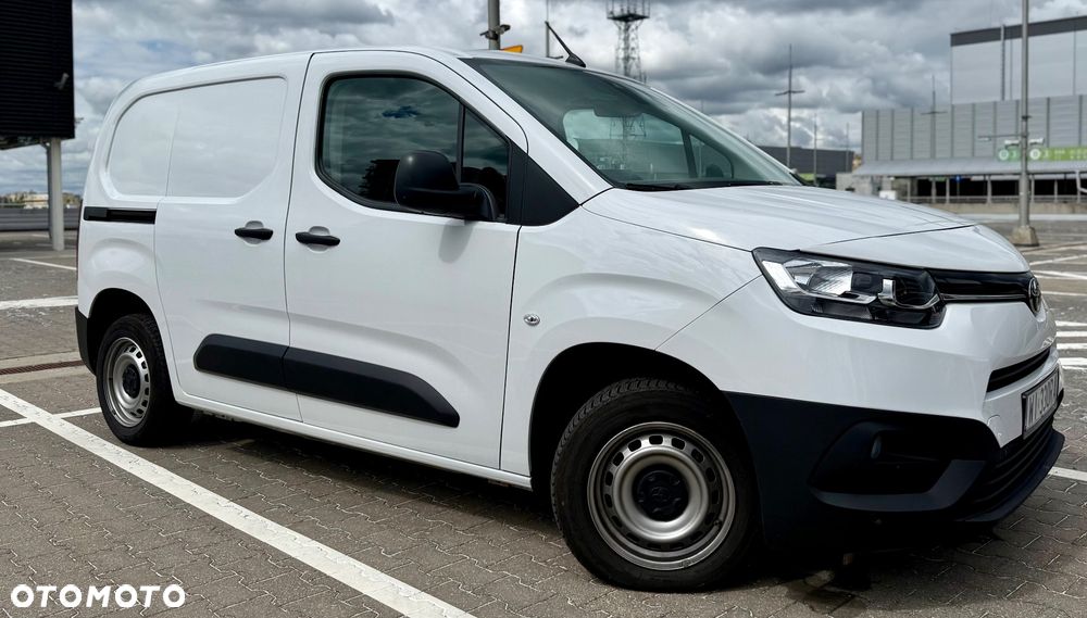 Toyota Proace City D-4D Long 2,3t Active (bryg.) - 2