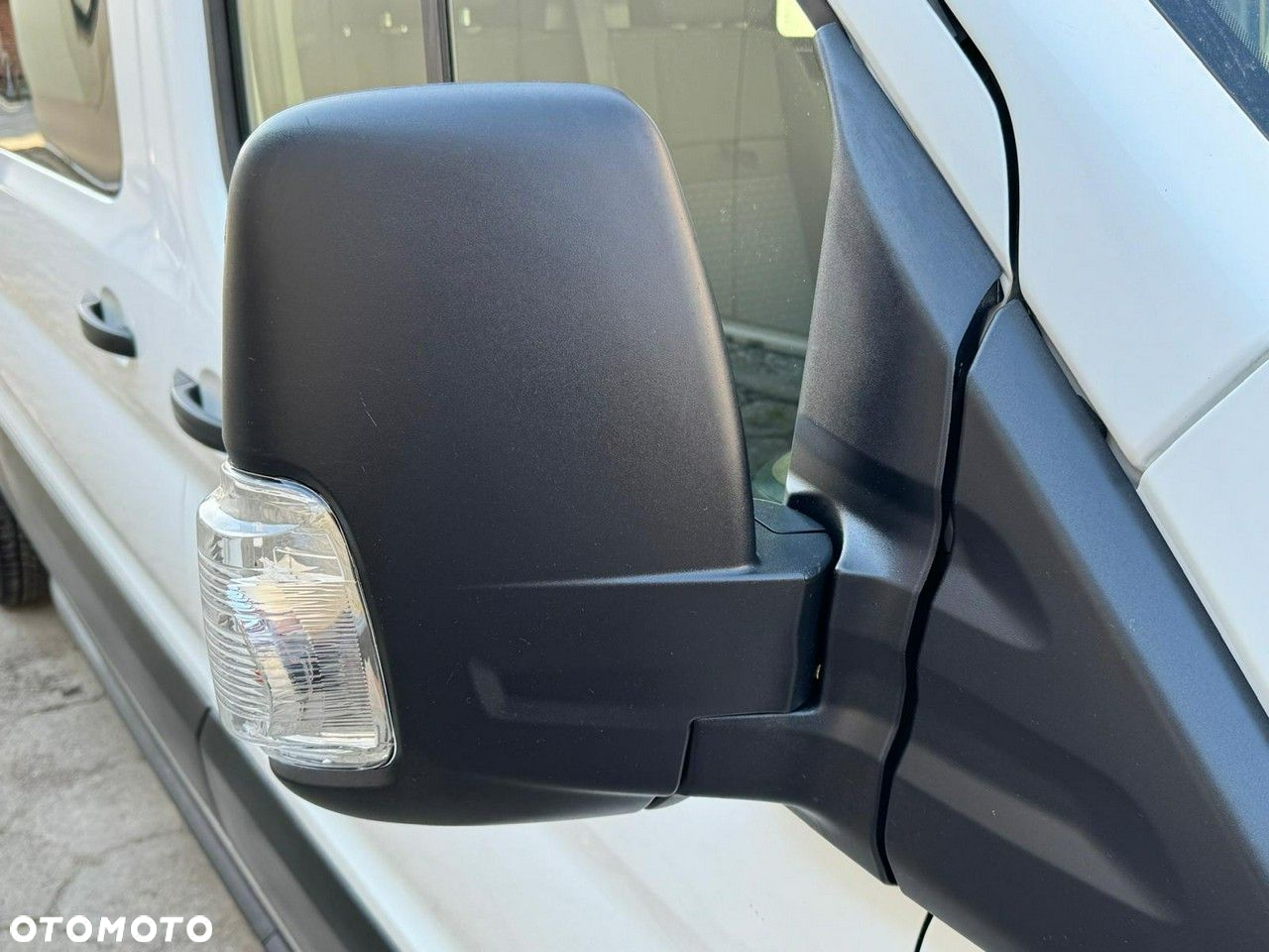 Ford Transit - 27