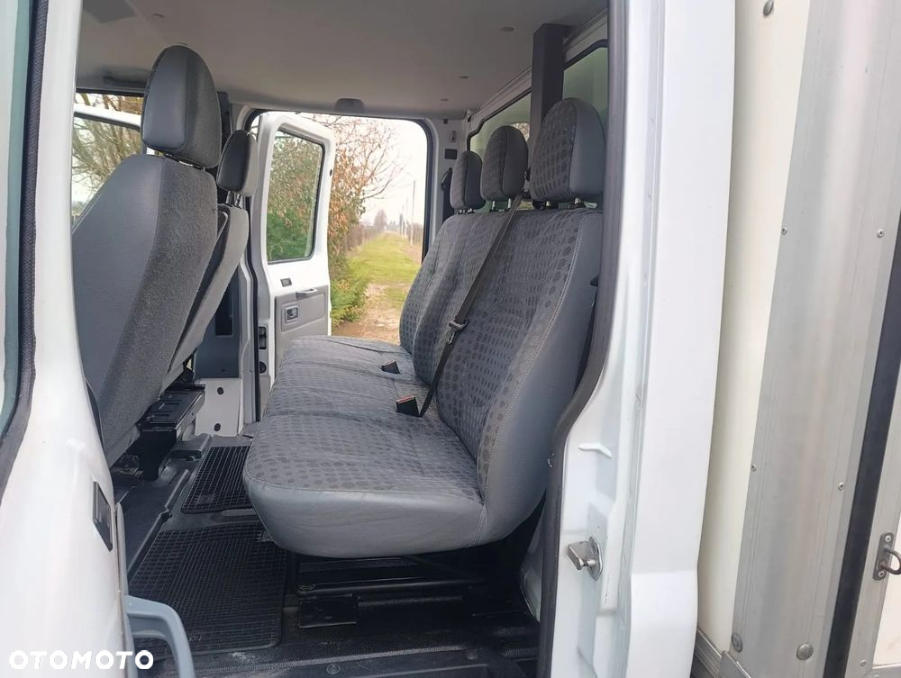 Ford Transit - 11